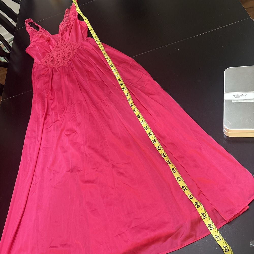VTG Olga Bodysilk Long Stretch Nightgown Magenta 91150 Lace Lingerie Full Sweep - Picture 6 of 8